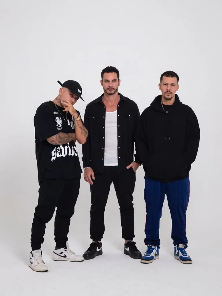 3030 lança single “Enigma”, com clipe - Canal RapRJ
