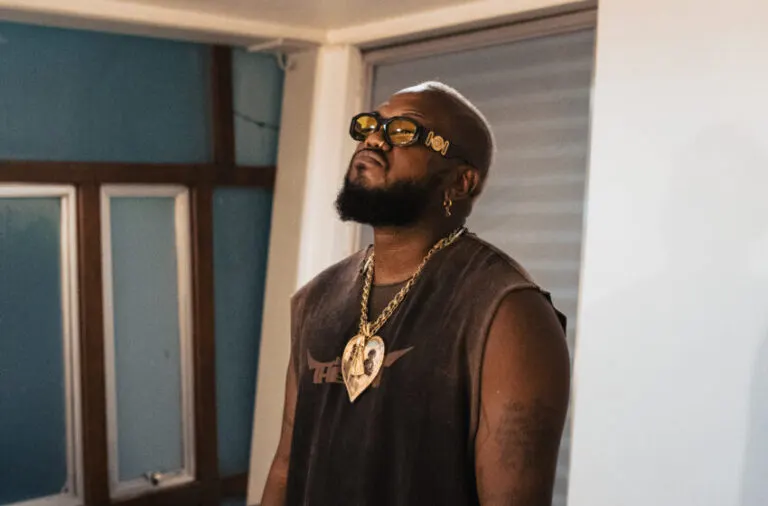Djonga lança clipe de “João e Maria”