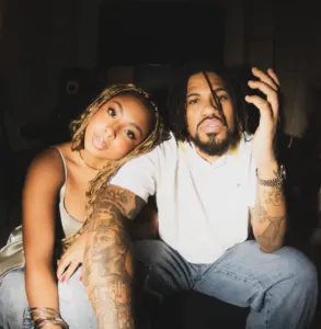 Meraki Nina lança “meu particular (remix)” com Luccas Carlos - Canal RapRJ