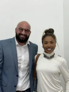 Ebony é homenageada com Medalha Professor Darcy Ribeiro em Queimados - Canal RapRJ