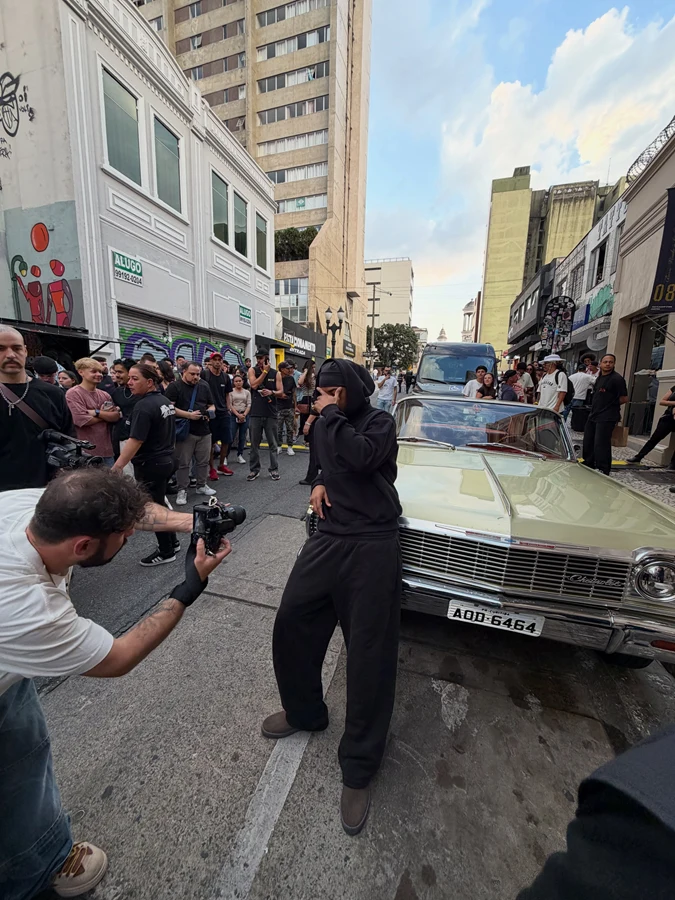 TZ da Coronel agita Curitiba com show surpresa nas ruas - Canal RapRJ