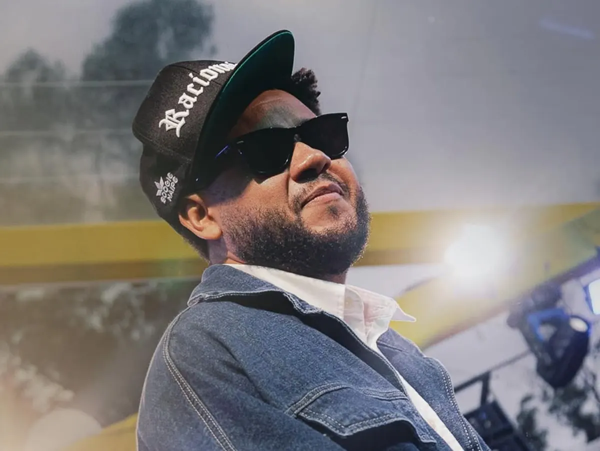 Emicida lança single duplo com Puro Suco e convidados, celebrando a essência do hip hop - Canal RapRJ